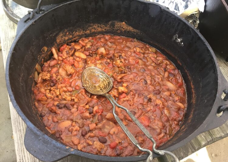 Mastering Outdoor Living for Long Term Camping: Essential Tips and Strategies