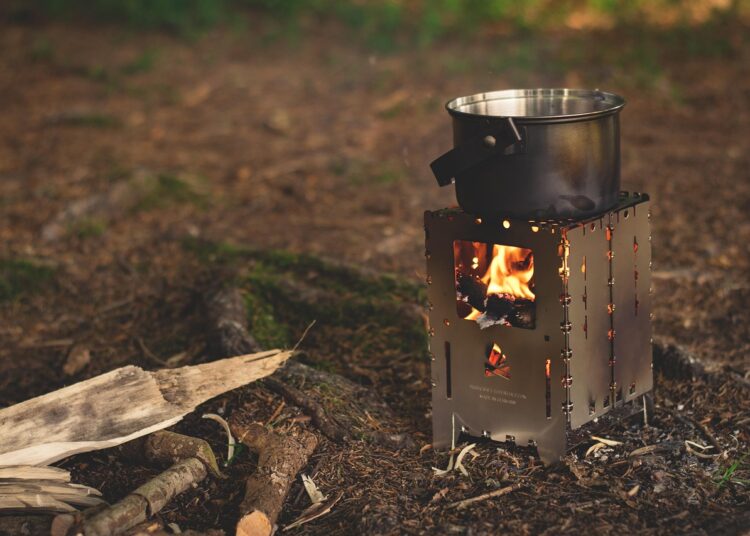 Maximizing Comfort: Essential Tips for Your Outdoor Living Setup for Camping