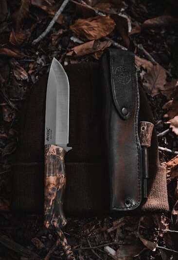 10 Essential Tips from the Wilderness Emergency Preparedness Guide for Safe Hiking