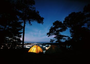 7 Essential Tips on How to Live Outdoors Comfortably