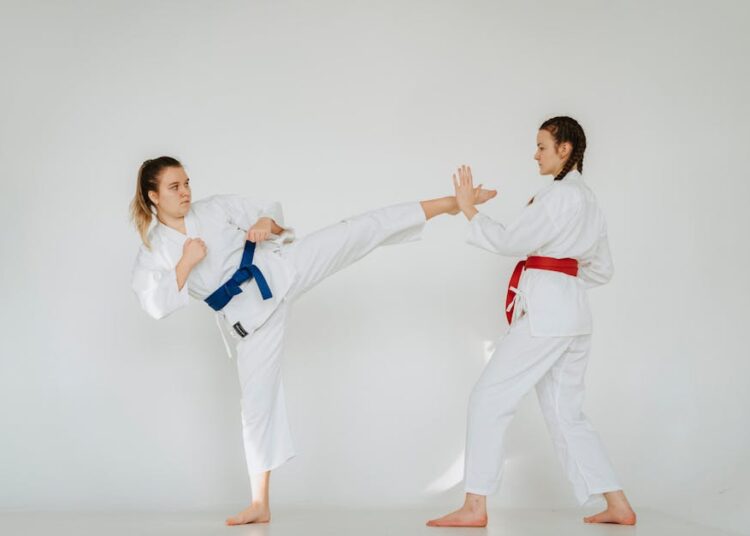 7 Essential Bushcraft Self Defense Basics Every Outdoor Enthusiast Should Know