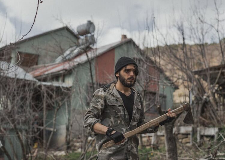 Top 10 Survival Skills Everyone Should Know Outdoors