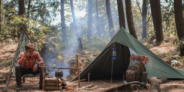 Top 10 Essentials for Your Survival Outdoor Camp Setup