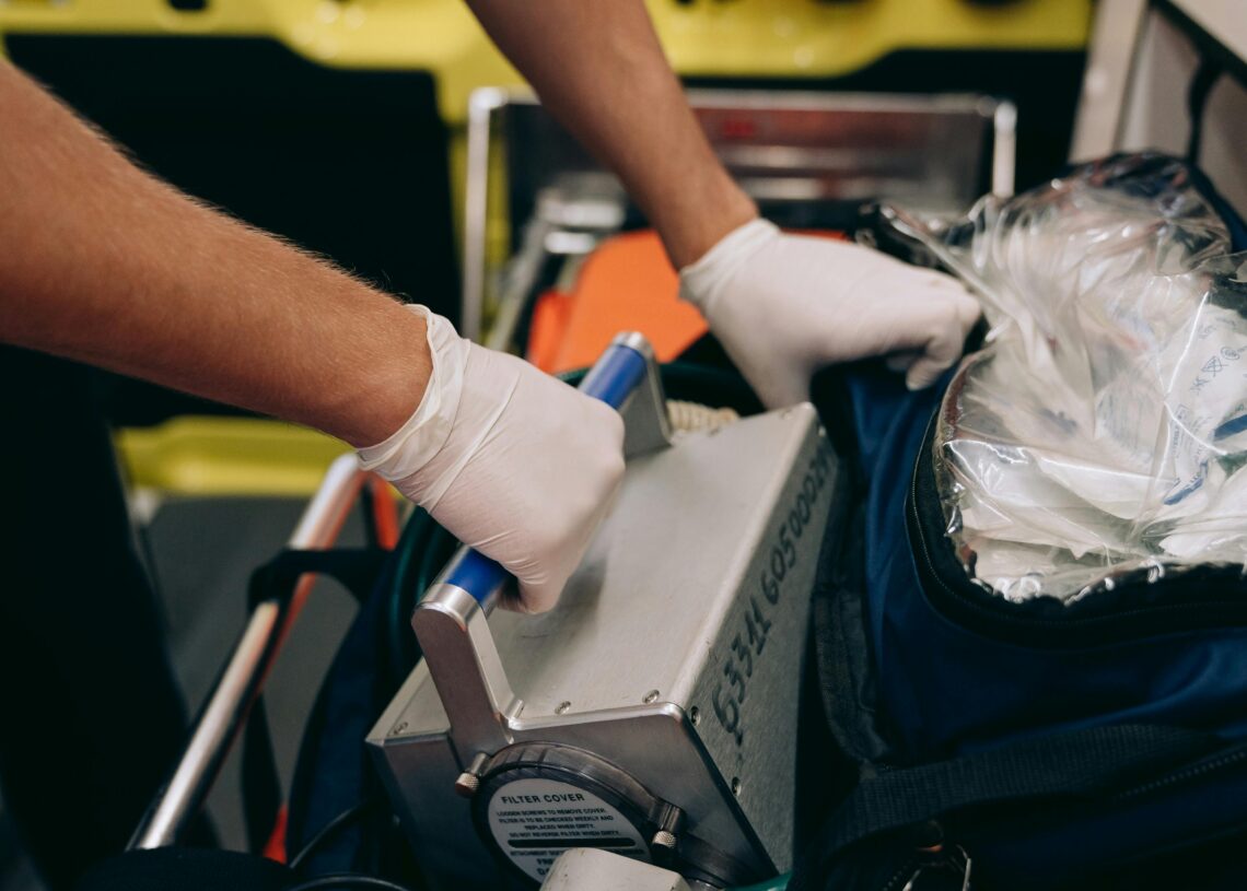 The Ultimate Guide to Outdoor Emergency Preparedness Medical Kits