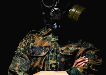 Top 10 Essential Items of Emergency Preparedness Gear for Survival